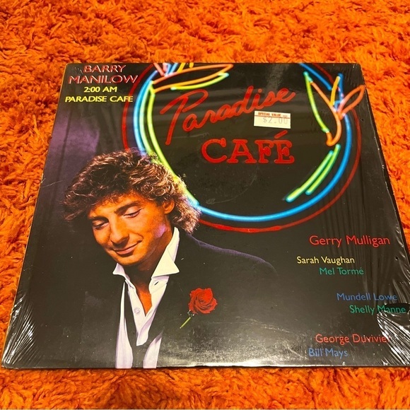 Barry Manilow 2 AM Paradise Café vinyl record from 1984 - Picture 1 of 4